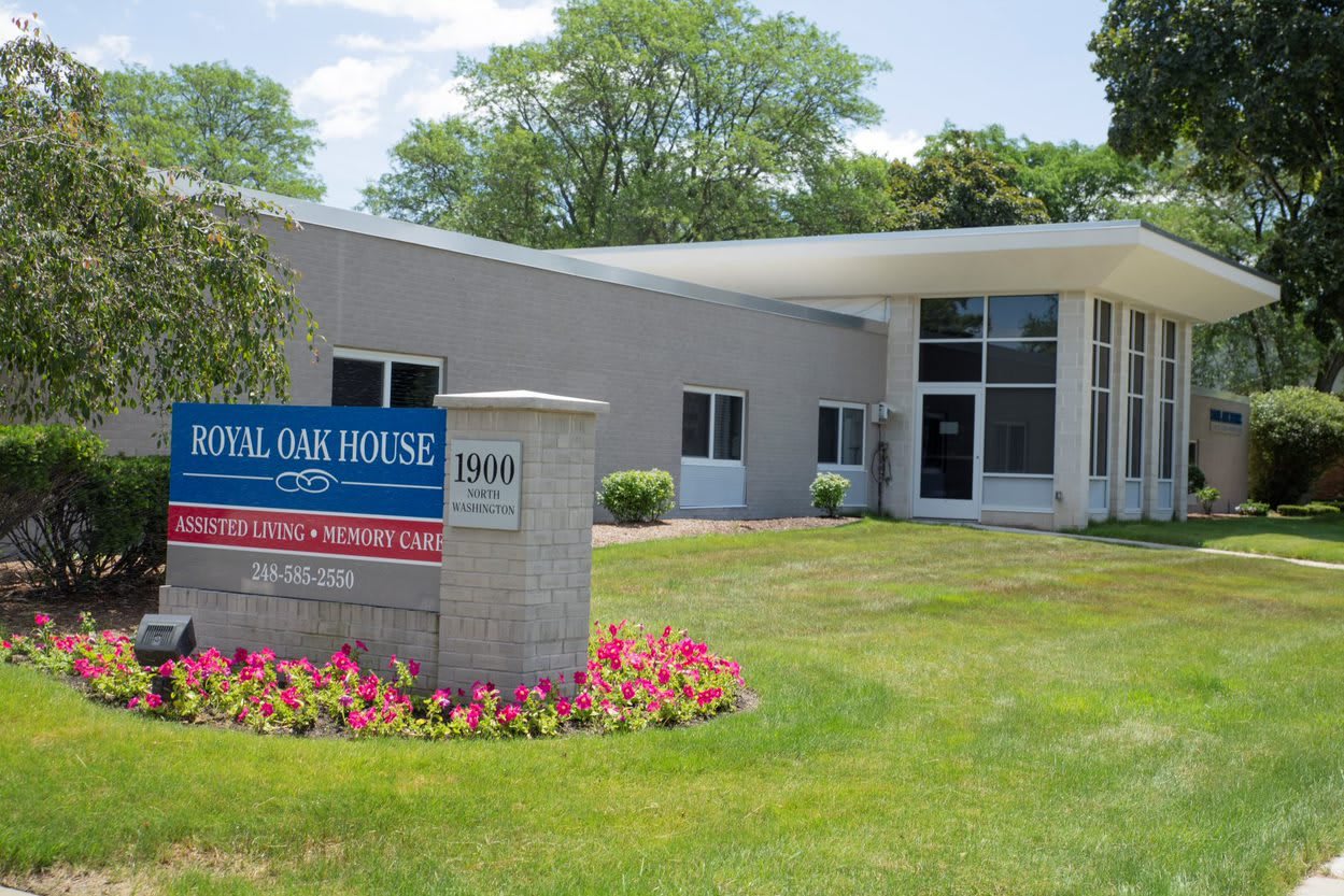 Royal Oak House Assisted Living and Memory Care 