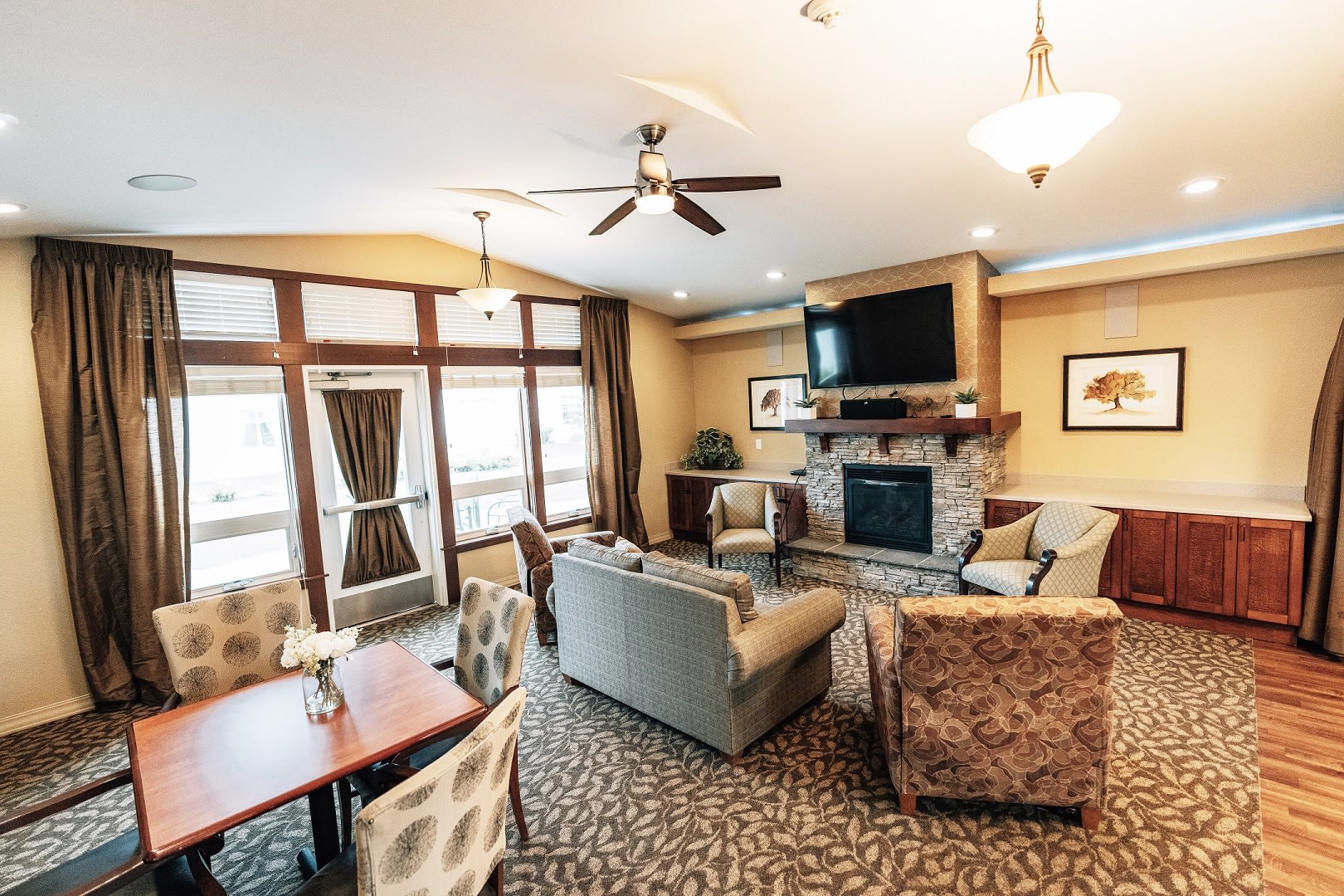 Prestige Assisted Living at Kalispell indoor common area